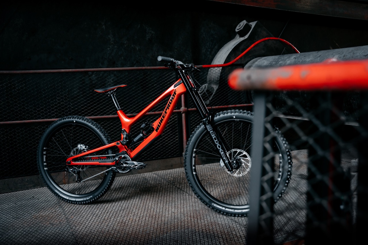 Nukeproof Dissent-6 Large